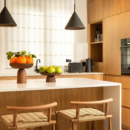 Majestic Lidija By Irundo *