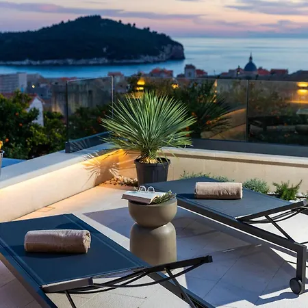 Majestic Lidija By Irundo Villa Ragusa